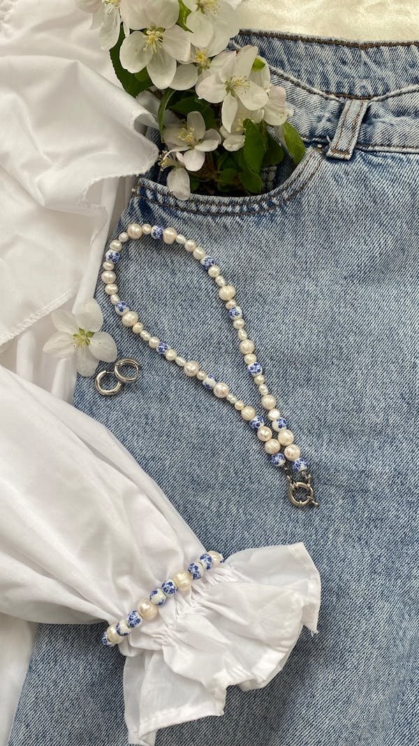 Colliers perle : découvrez notre collection élégante et variée